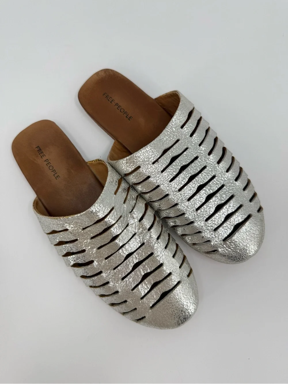 Free People Slice Of Sun Leather Mule in Silver Size 6.5